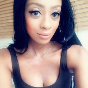 Meet your Posher, Rose